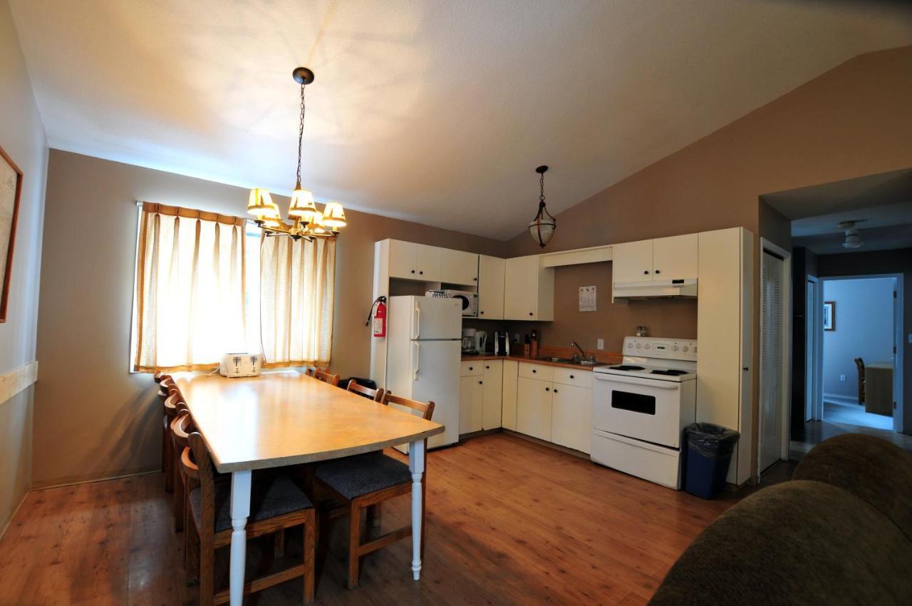 Manning Park Resort מראה חיצוני תמונה