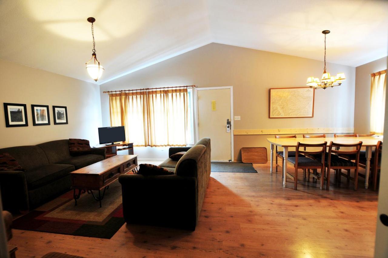 Manning Park Resort מראה חיצוני תמונה
